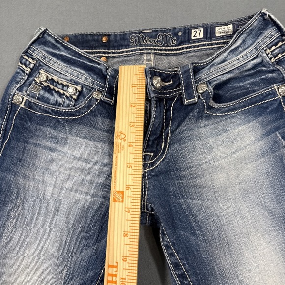 Miss Me Easy Capri Jeans Women 27 Distressed Embellished THICK STITCHING - Picture 7 of 10